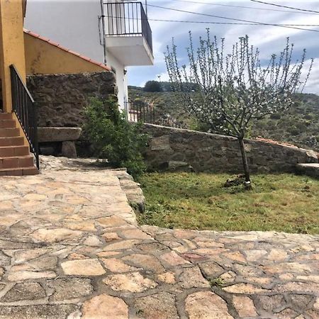 Casa Sierra De Gredos Guest House Navasequilla Exterior foto