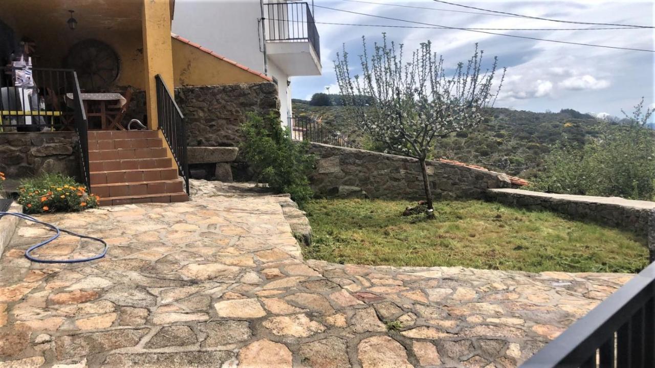 Casa Sierra De Gredos Guest House Navasequilla Exterior foto